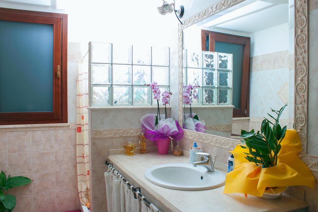 Il Vecchioliveto Di Ornella Bed & Breakfast Marrubiu Ruang foto