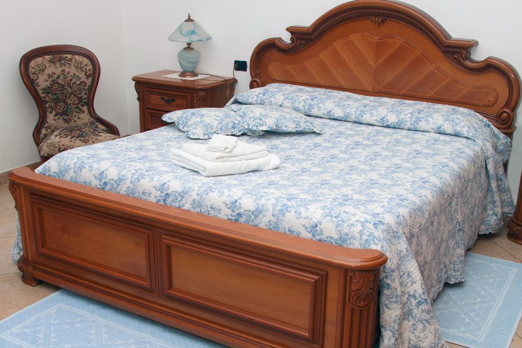 Il Vecchioliveto Di Ornella Bed & Breakfast Marrubiu Bagian luar foto