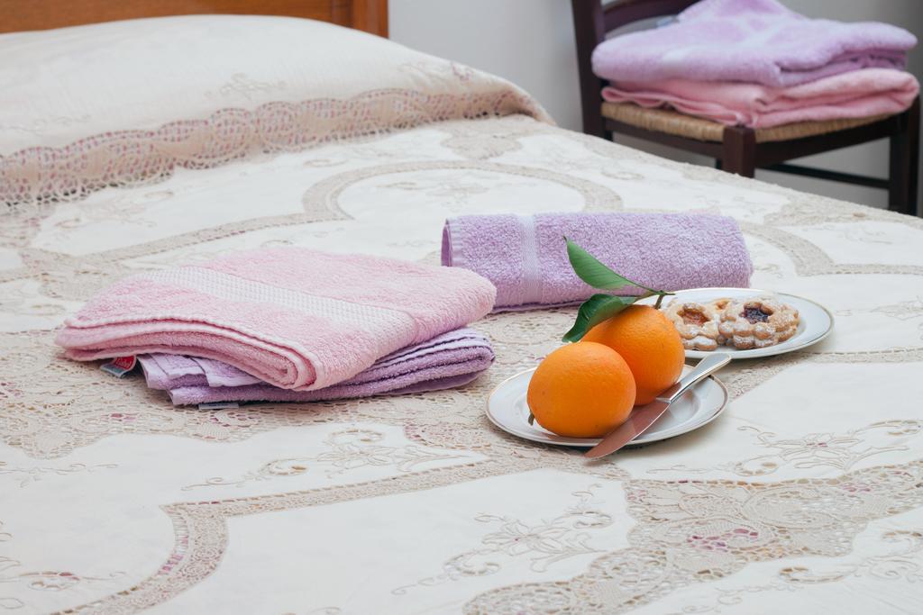 Il Vecchioliveto Di Ornella Bed & Breakfast Marrubiu Ruang foto