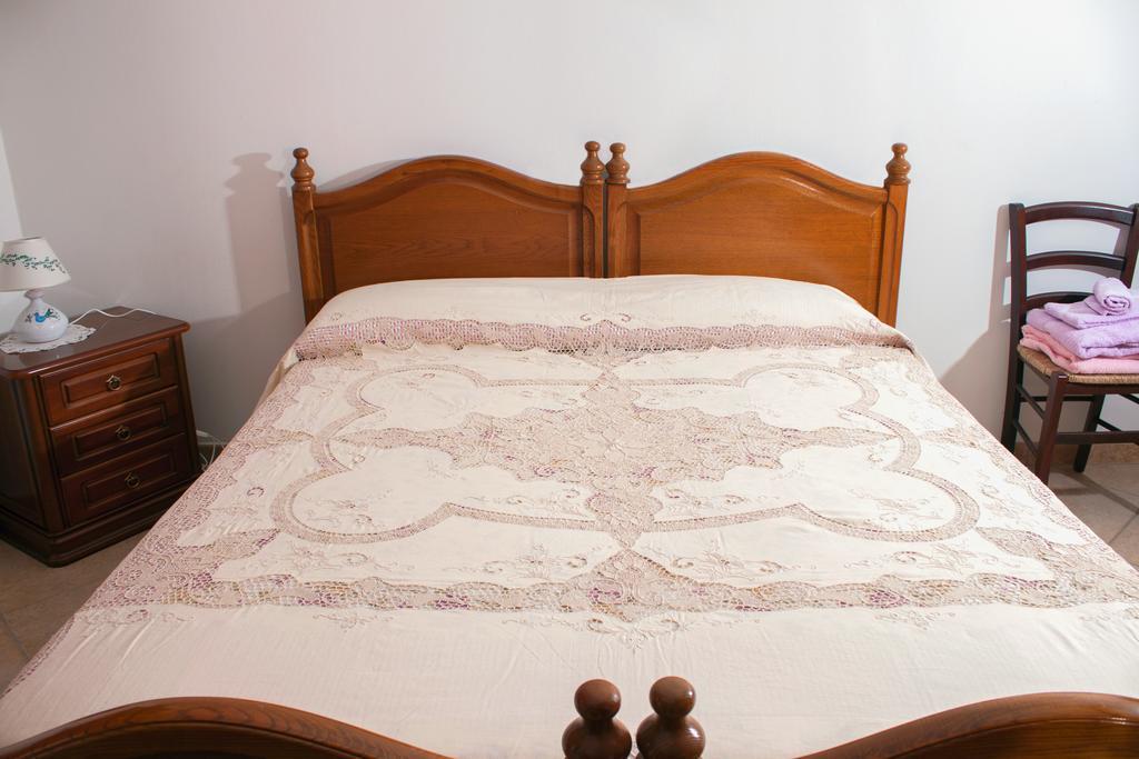 Il Vecchioliveto Di Ornella Bed & Breakfast Marrubiu Bagian luar foto